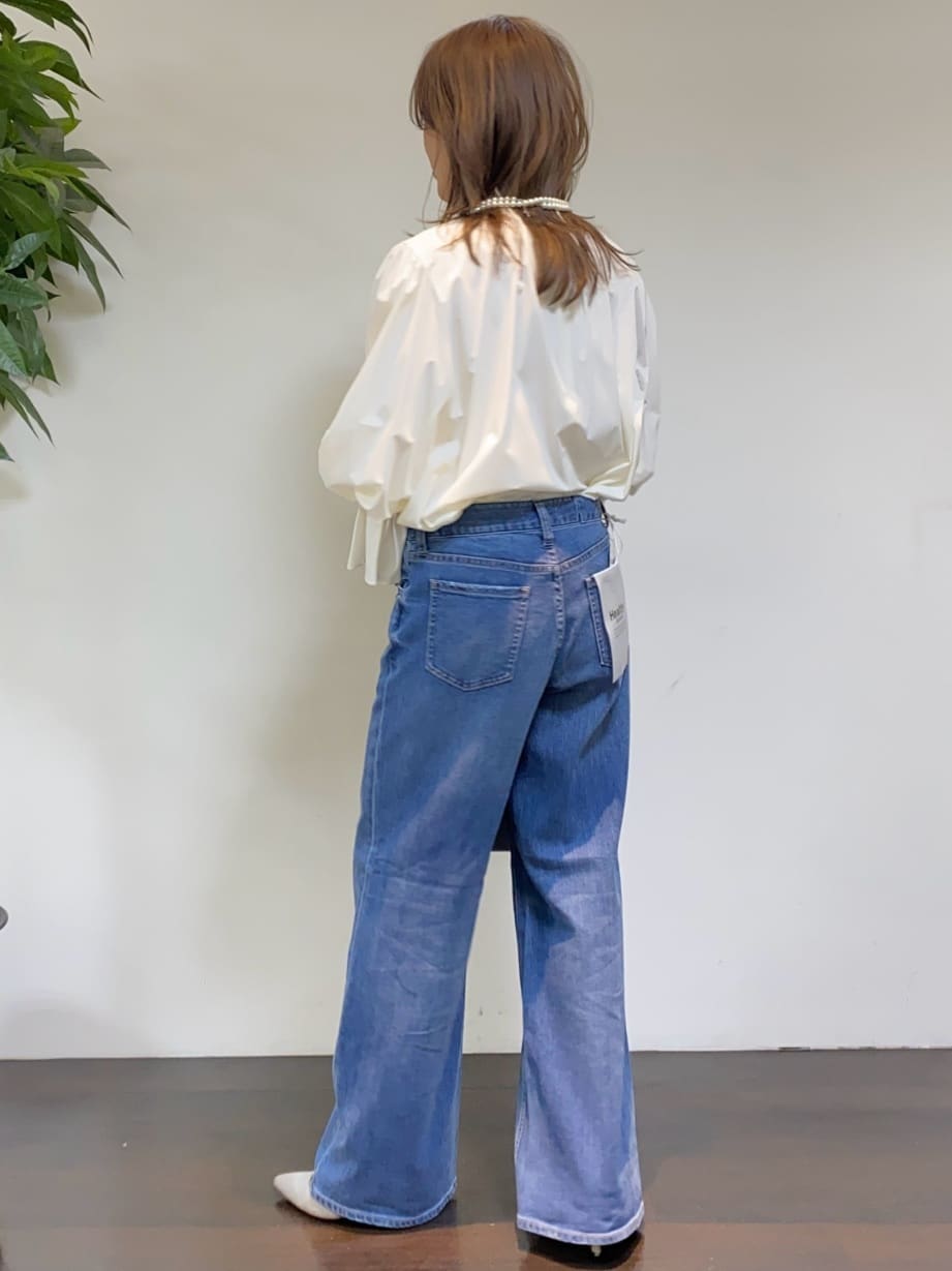 tomoさんの「UNTITLED｜◆【セレモニー/華やか】2WAYボウタイブラウス」を使ったコーディネート