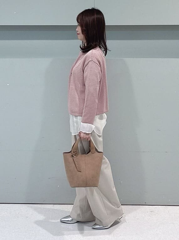 makiさんの「UNTITLED｜【定番人気/はっ水/洗える】タスランショートトレンチコート」を使ったコーディネート
