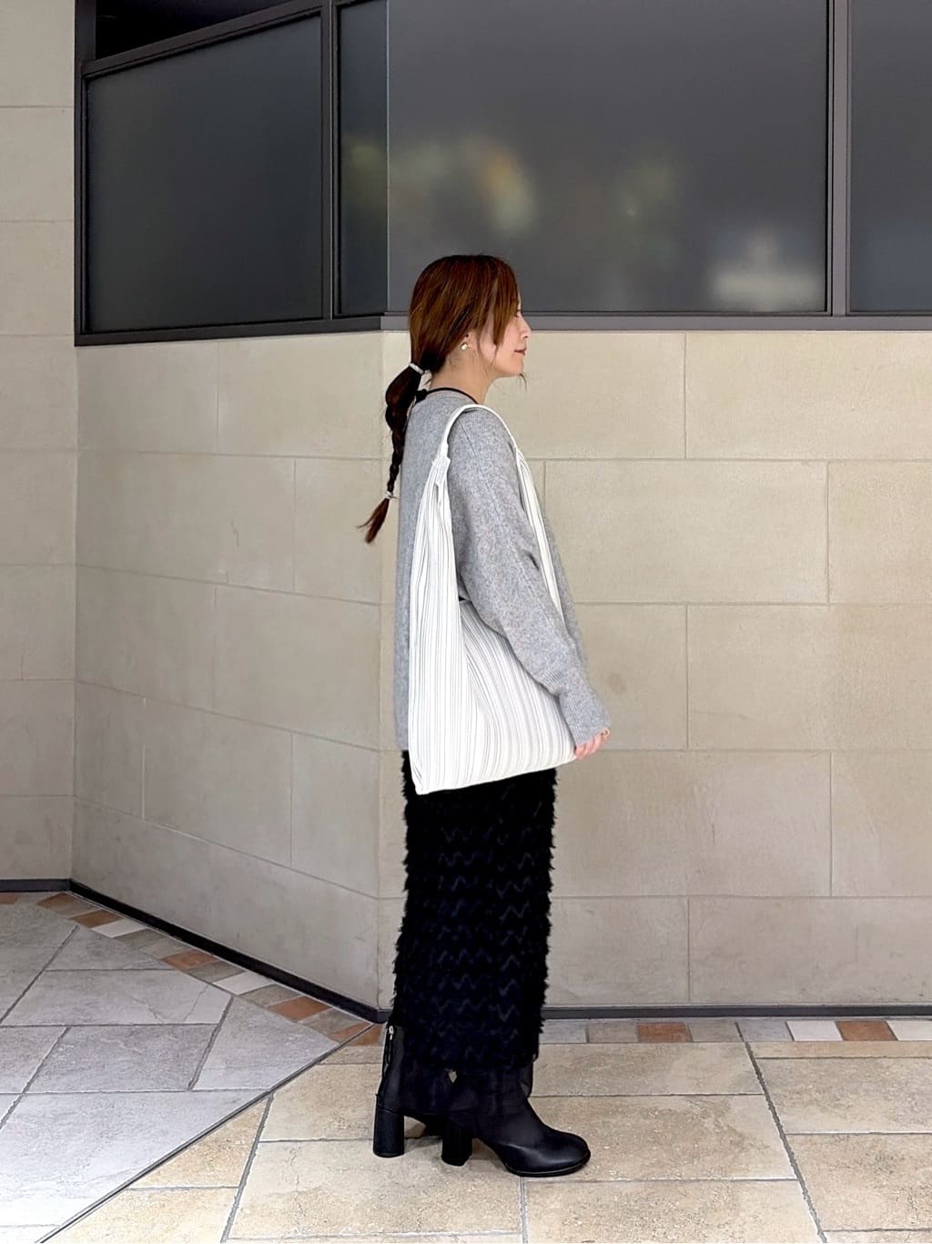 よねさんの「INDIVI｜【洗える】ヘアリーフォルムニット」を使ったコーディネート