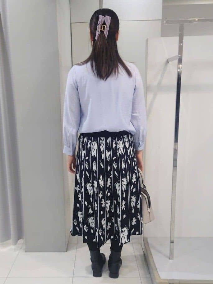 AZUSAさんの「Reflect｜【お食事会やお出かけに◎】ふんわりジャカード編みカーディガン」を使ったコーディネート