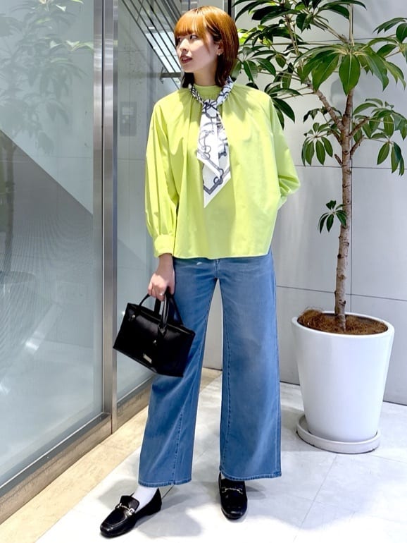 yukaさんの「UNTITLED｜【古畑星夏さん着用/人気デニム】MAKE&times;DENIM WIDE」を使ったコーディネート