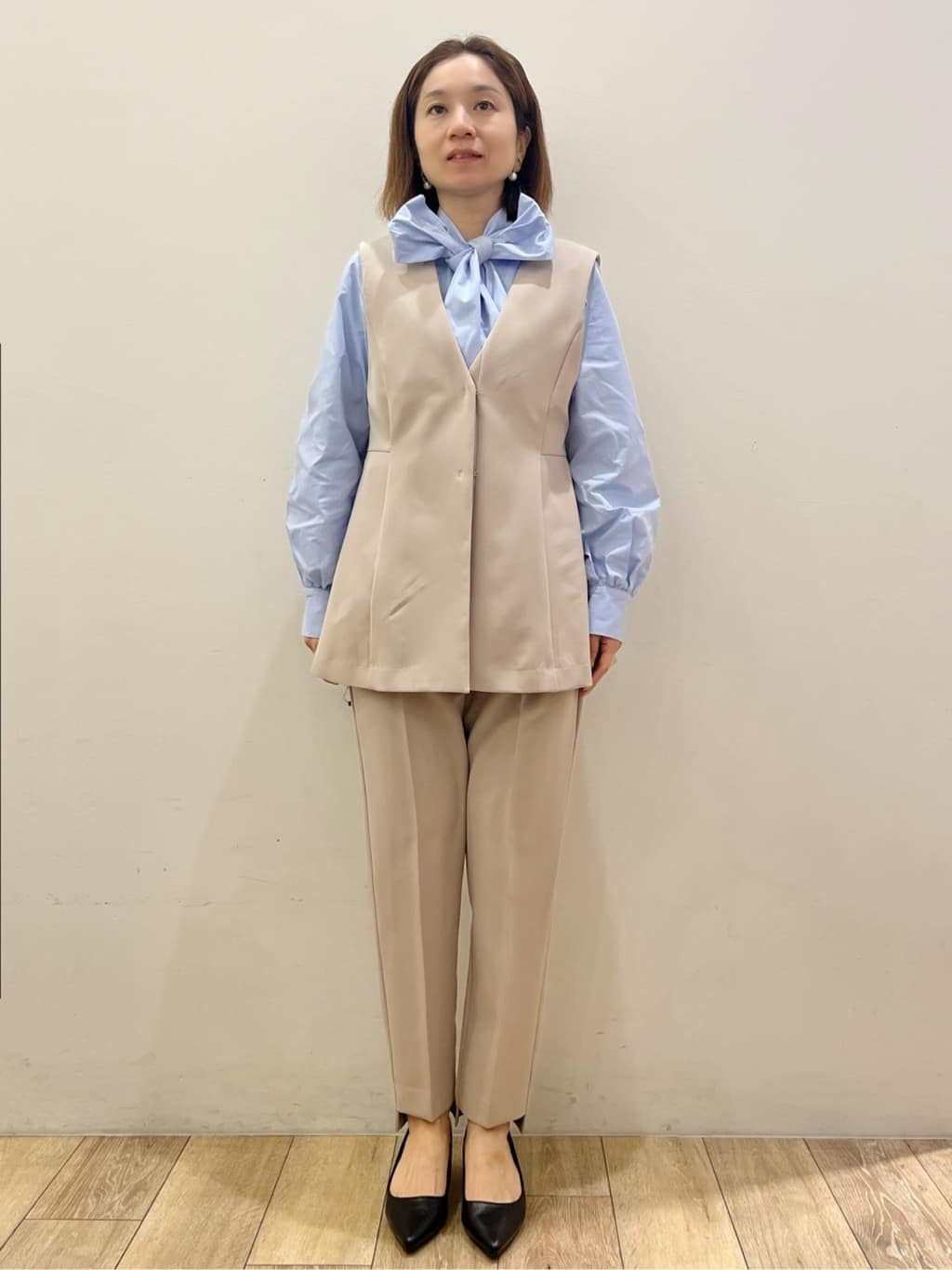 kcさんの「OPAQUE.CLIP｜ステップヘムテーパードパンツ／セットアップ対応可【洗濯機OK】」を使ったコーディネート