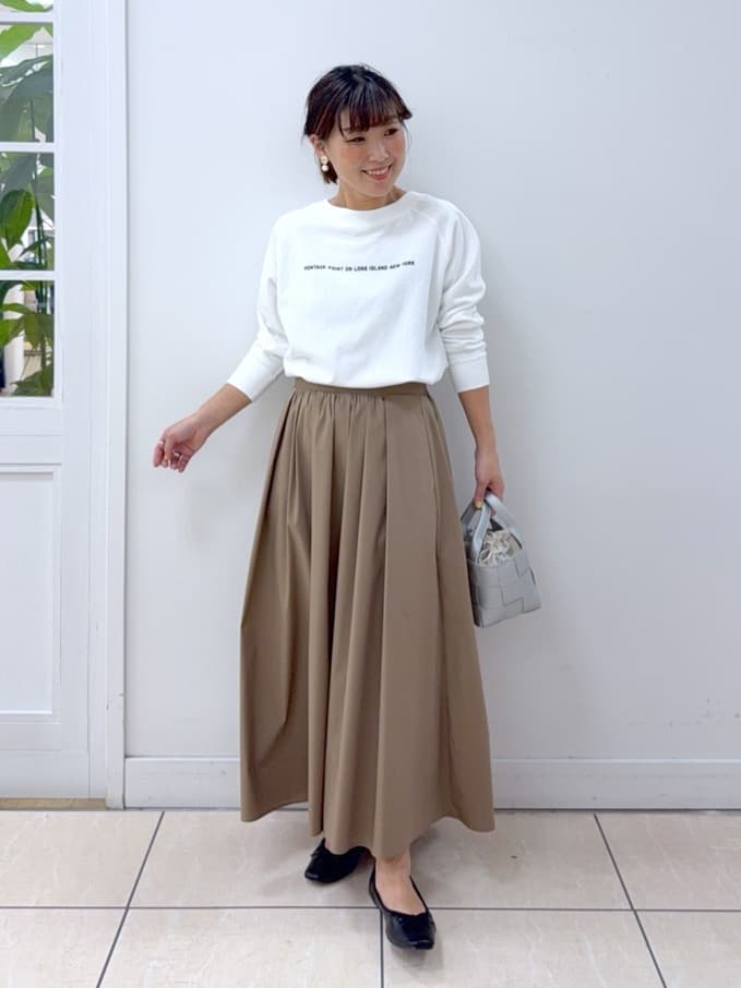 Osawaさんの「Dessin｜【洗える】ラグラン切り替えミニロゴカットソー」を使ったコーディネート