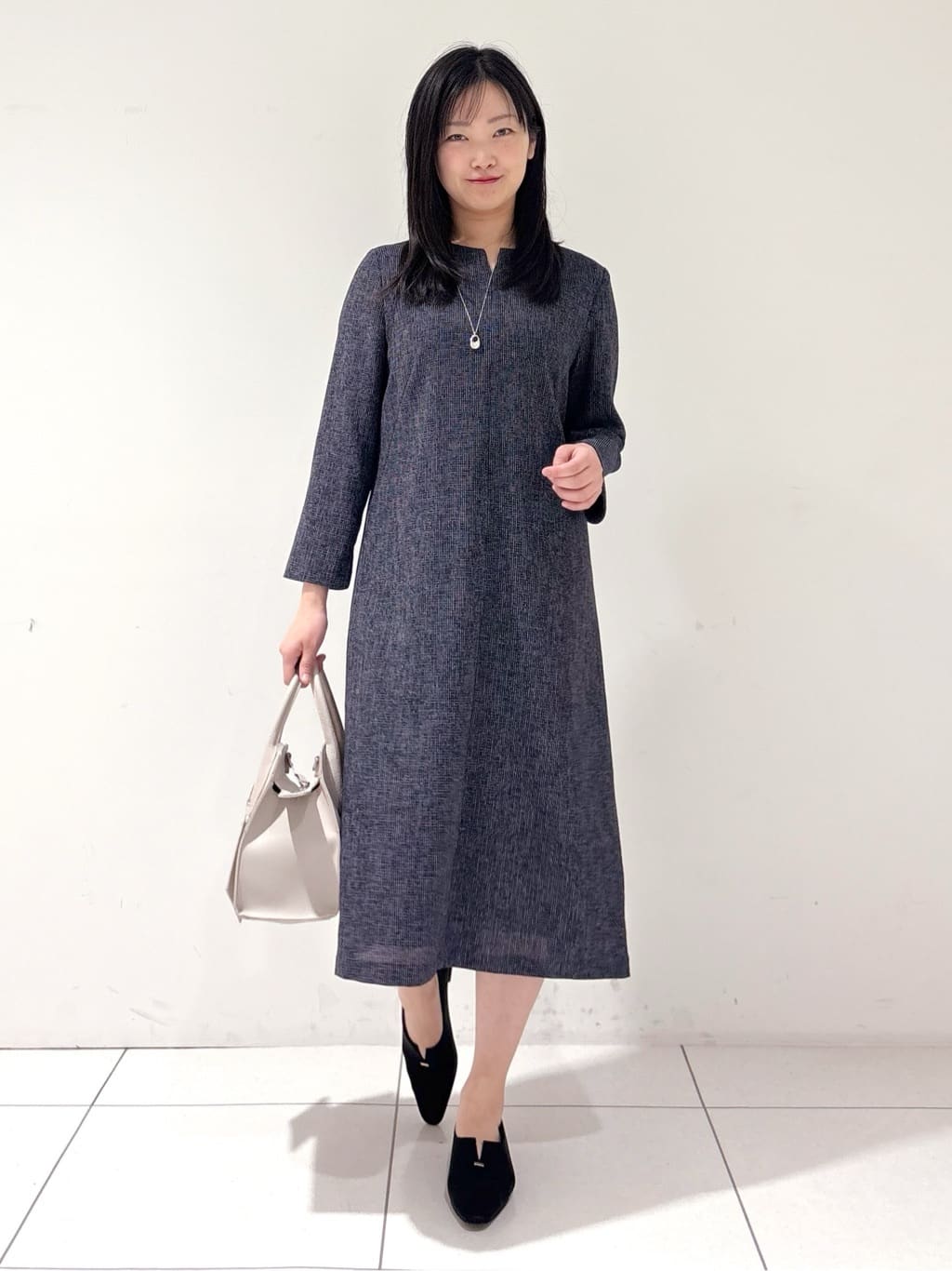 momokoさんの「INDIVI｜◆【合皮／マルチWAY／サブバッグ付】ミニショルダーバッグ」を使ったコーディネート