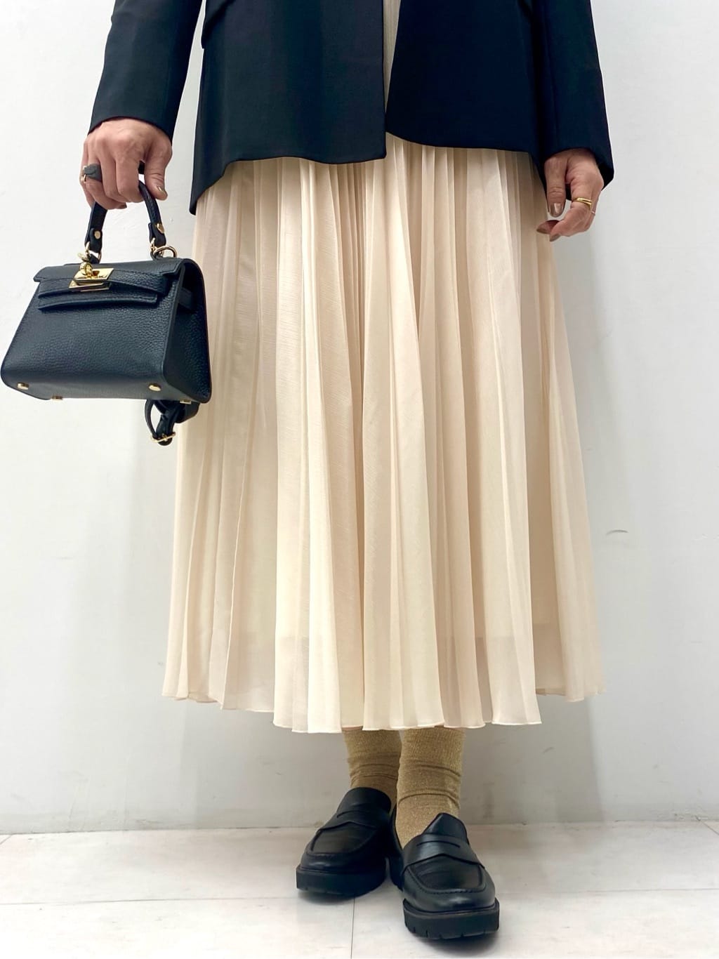 Sawaguchiさんの「DRESSTERIOR｜」を使ったコーディネート