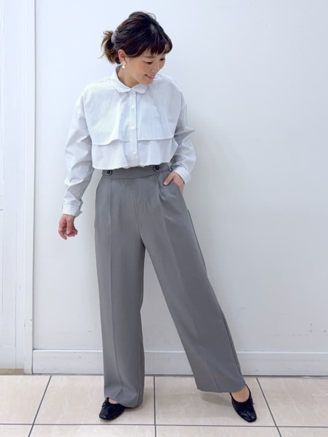 Osawaさんの「Dessin｜【洗える】サイドボタンセミワイドパンツ」を使ったコーディネート