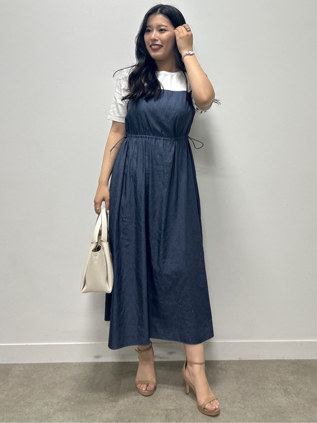 Momokaさんの「COUP DE CHANCE｜【手洗い可】異素材ドッキングワンピース」を使ったコーディネート