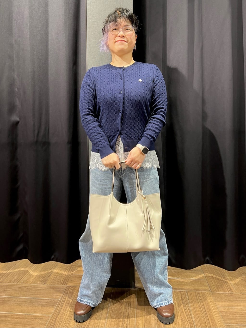 OKMKさんの「THE SHOP TK｜【POLO BCS 別注】ケーブルカーディガン」を使ったコーディネート