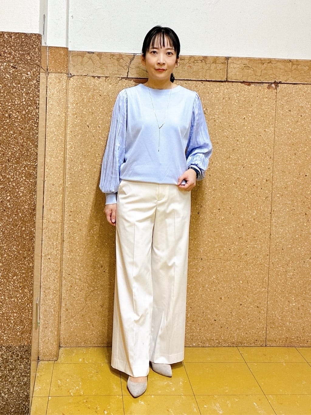 hattoriさんの「INDIVI｜【洗える／華やか】袖プリーツニット」を使ったコーディネート