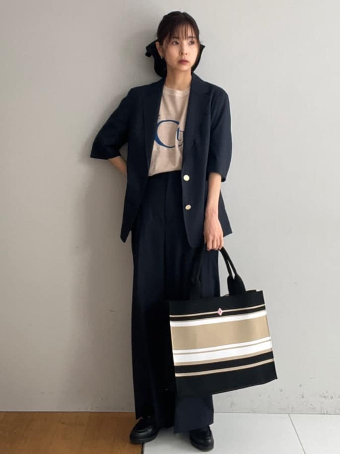 misaさんの「DRESSTERIOR｜【接触冷感/セットアップ可】 2WAYストレッチスリークオータージャケット」を使ったコーディネート
