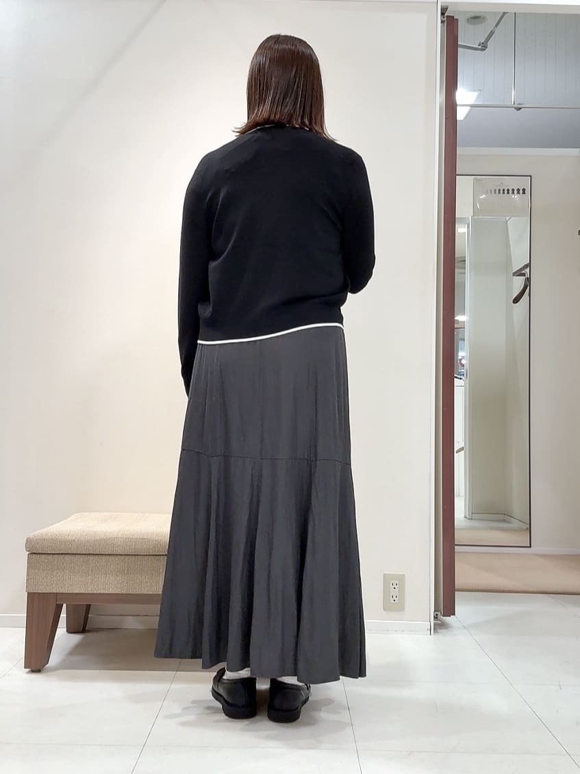 YUIさんの「UNTITLED｜【アンサンブル可/洗える】ウォームスパン カーディガン」を使ったコーディネート