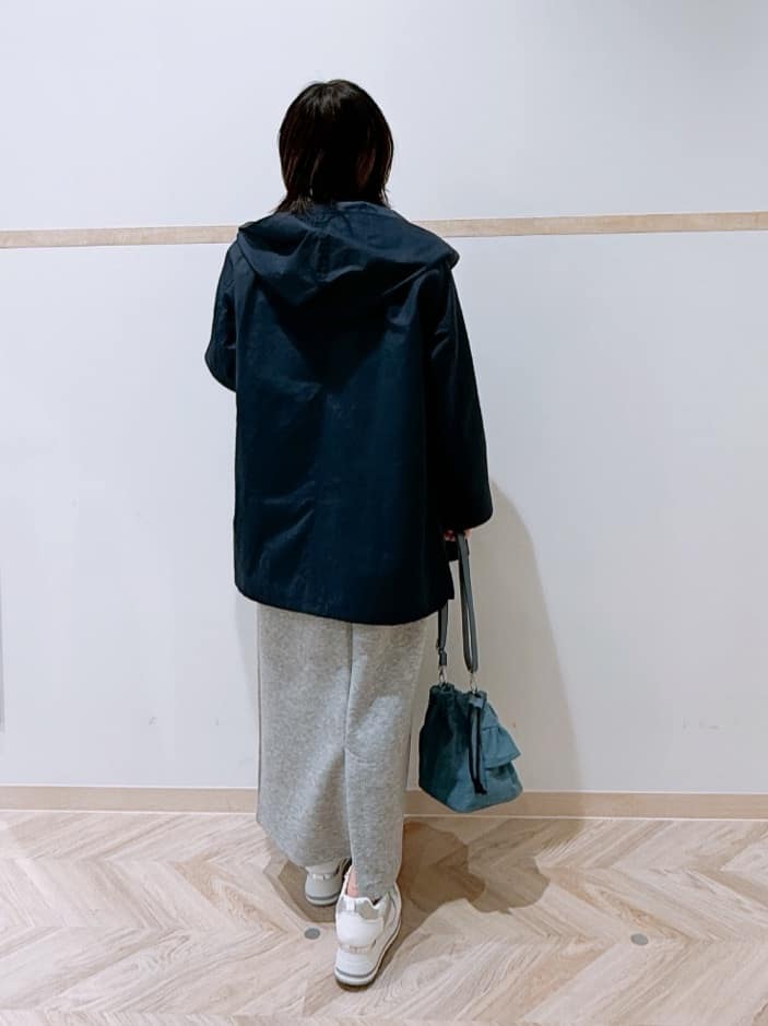 だいちゃさんの「SHOO･LA･RUE｜【防花粉/洗濯機可/S-LL】ゆったり着られる 大人のテントフーディージャケット」を使ったコーディネート