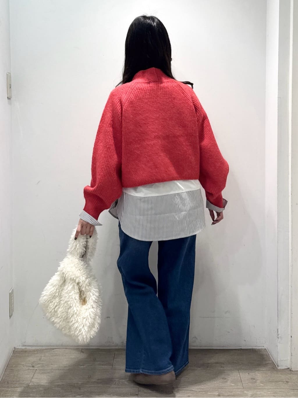 yuicciさんの「OPAQUE.CLIP｜MIXミドルゲージショートあぜニット【洗濯機OK】」を使ったコーディネート