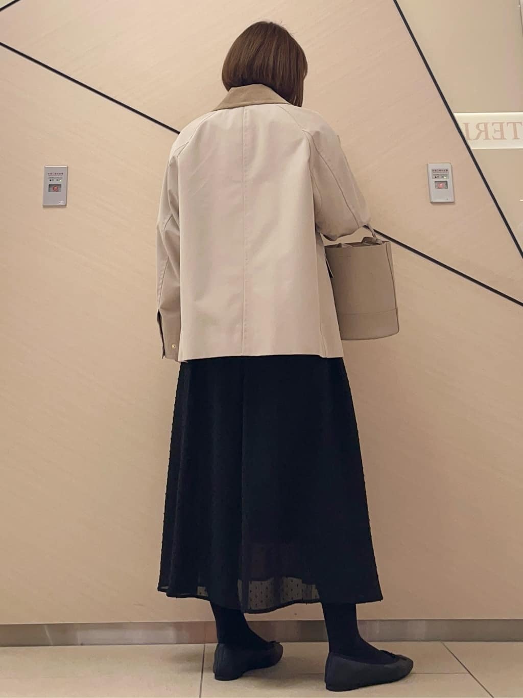 yahataさんの「DRESSTERIOR｜◆ウォッシャブルコットンカシミヤカーディガン」を使ったコーディネート