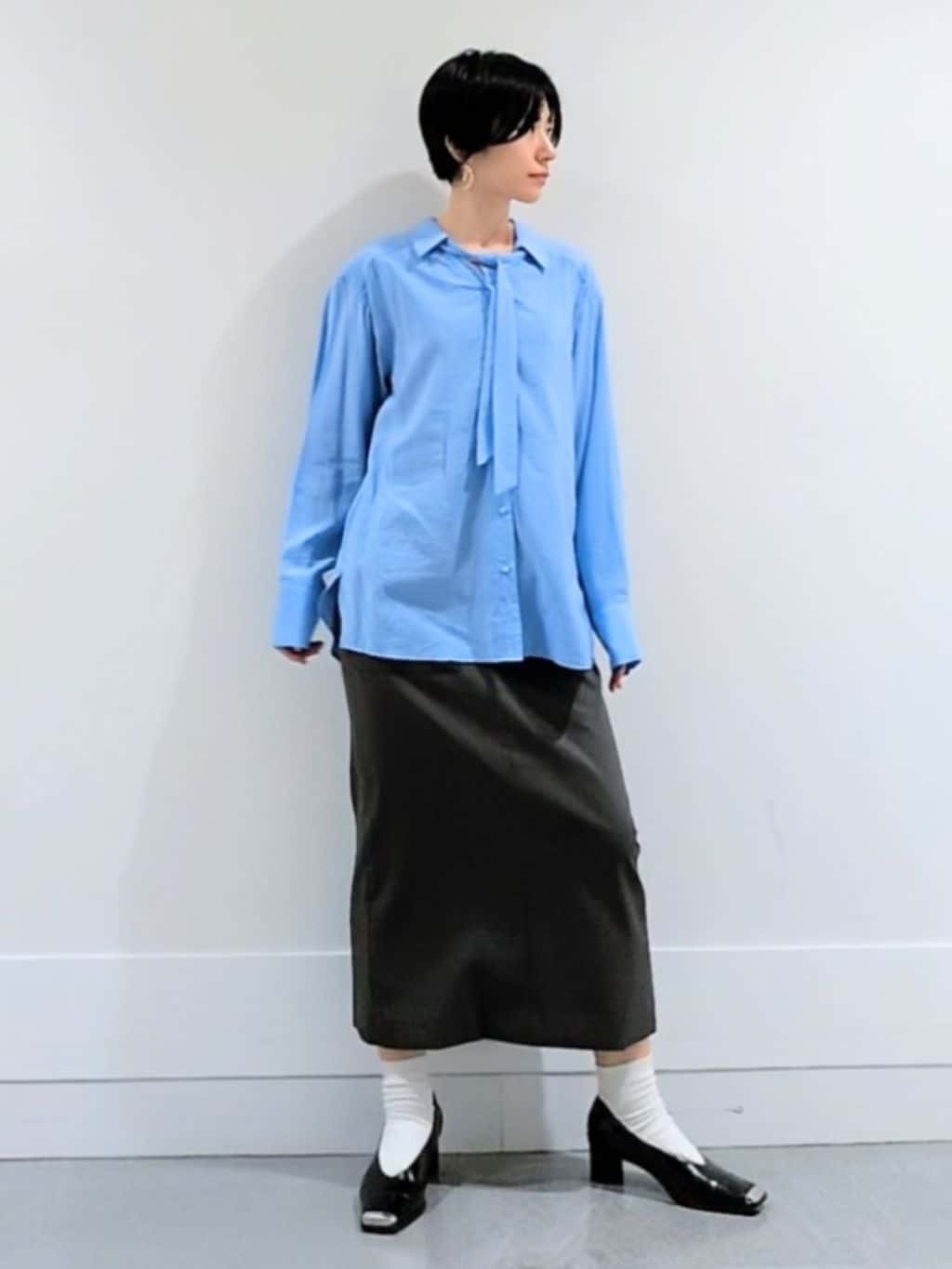 ミズタさんの「UNTITLED｜◆【洗える/接触冷感】リラックスボウタイブラウス」を使ったコーディネート
