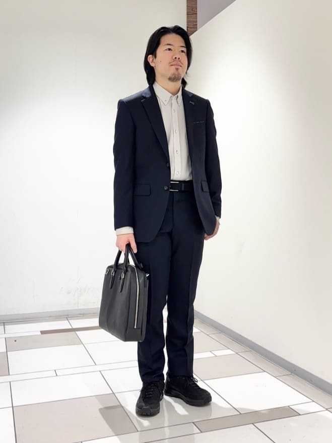 及川さんの「TAKEO KIKUCHI｜【Made in JAPAN】立菱（たてびし）スーツ」を使ったコーディネート
