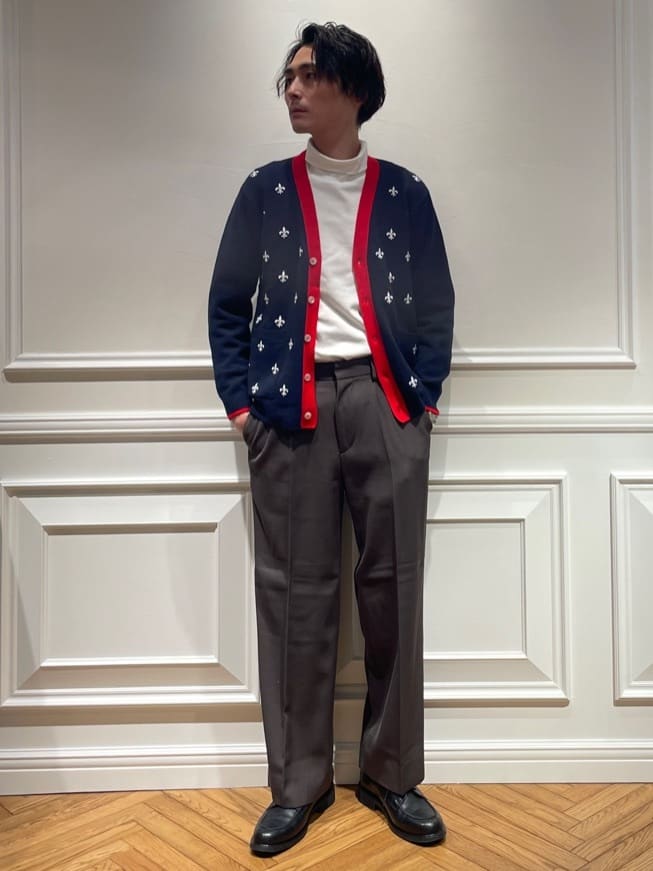 橋本さんの「DRESSTERIOR｜◆エンブロイダリー ニットカーディガン」を使ったコーディネート
