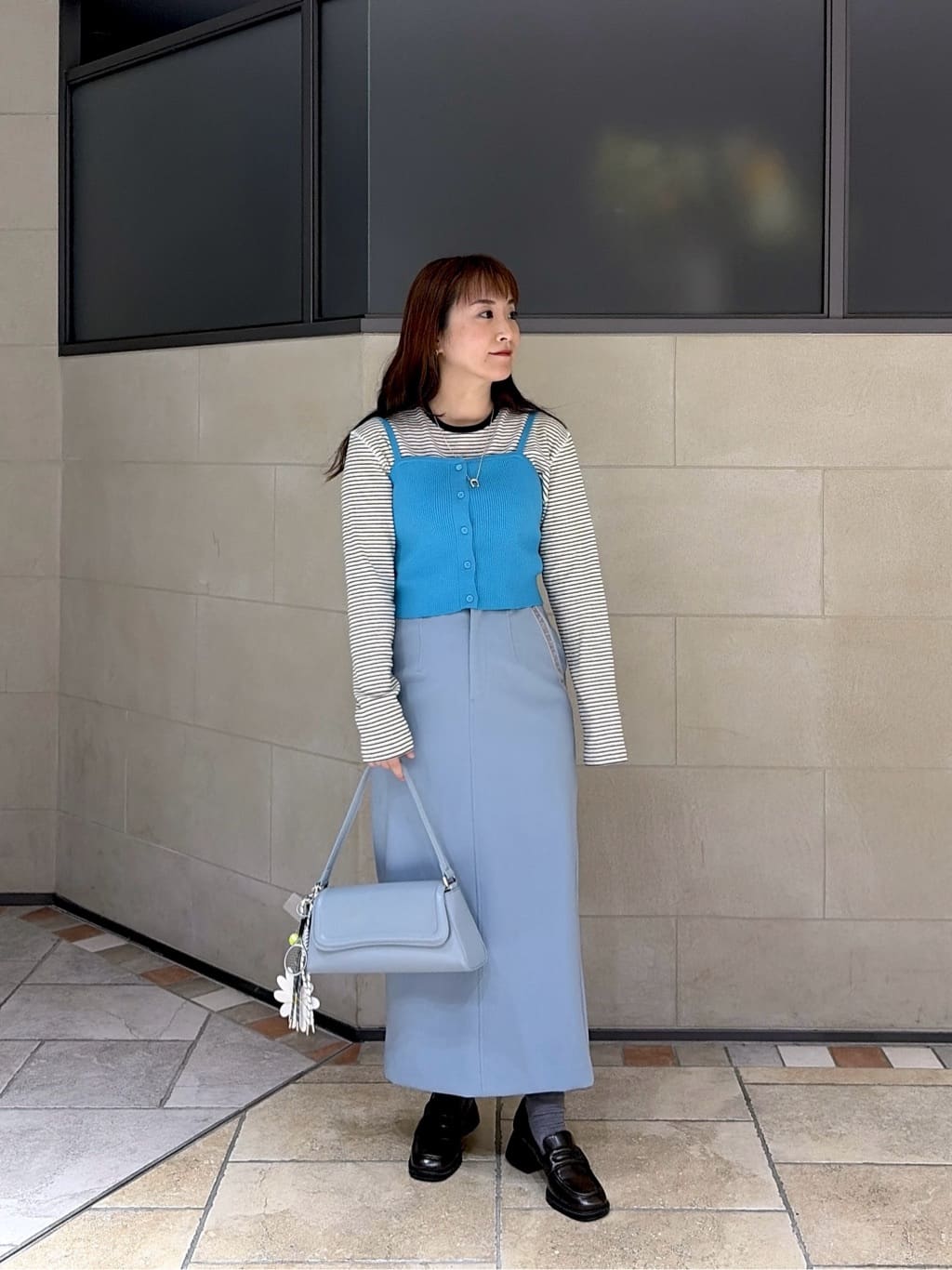 よねさんの「INDIVI｜ビスチェレイヤードニット」を使ったコーディネート