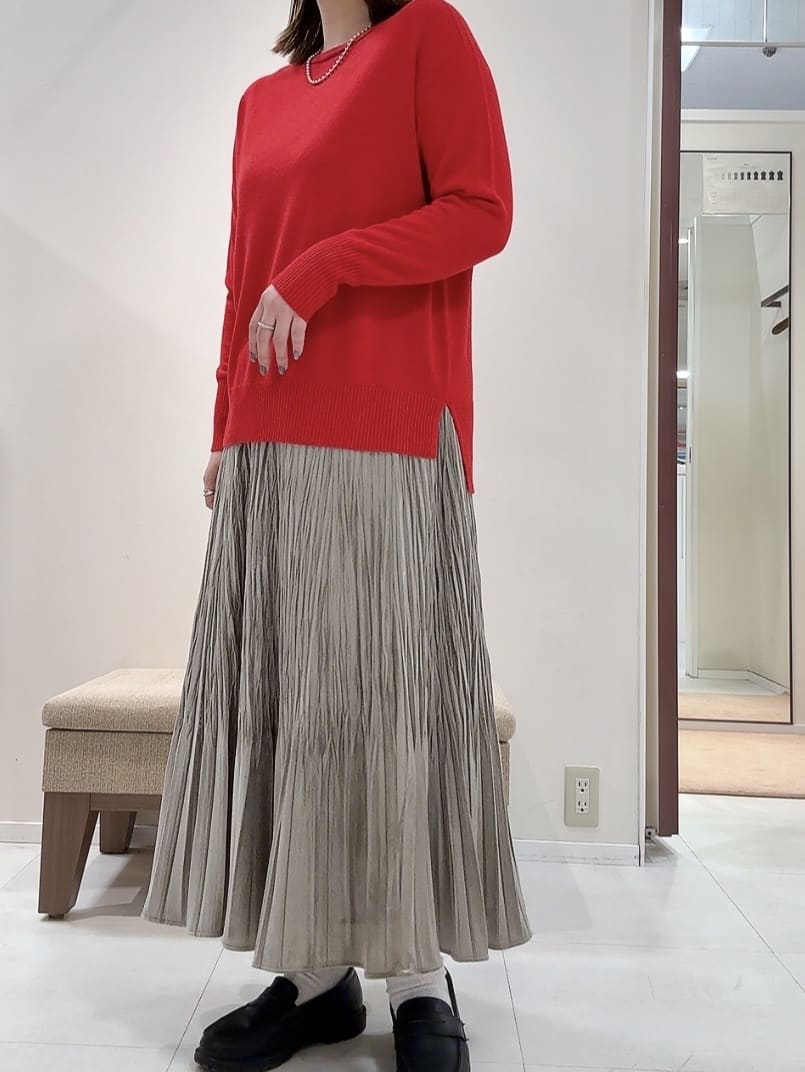 YUIさんの「UNTITLED｜【8色展開/体型カバー】魅せるタイムレスニット」を使ったコーディネート