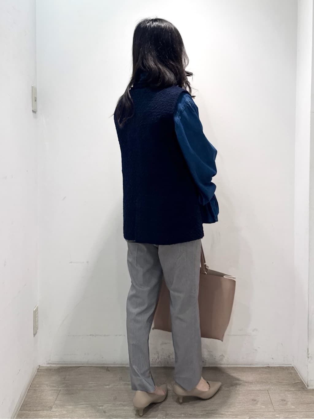 yuicciさんの「OPAQUE.CLIP｜《通勤対応》ツイードジレ【洗える】」を使ったコーディネート