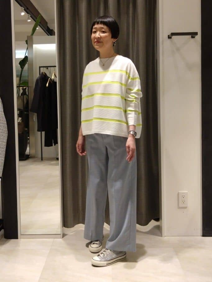 まちこさんの「UNTITLED｜◆【ゆったり/洗える】クロップドニットプルオーバー」を使ったコーディネート