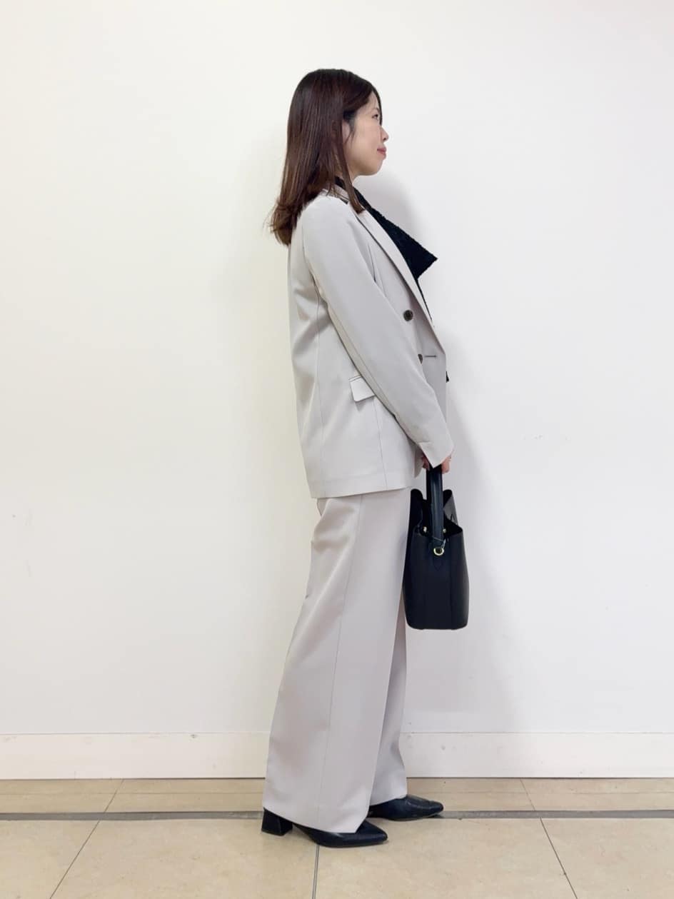 asamiさんの「UNTITLED｜【新色追加/セットアップ可】エアリー ダブルブレストジャケット」を使ったコーディネート