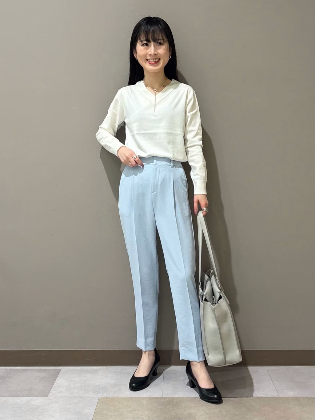 KEIKOさんの「INDIVI｜【洗える／多機能／SETUP可】着る日傘ダブルジャケット」を使ったコーディネート