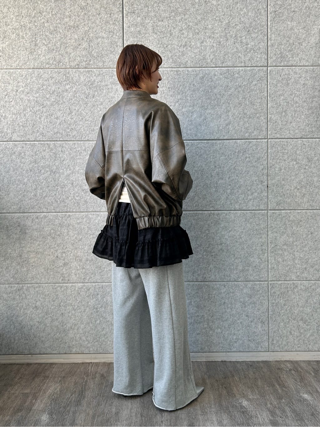 harunaさんの「CODE A｜【Re】ribbon sweat pants」を使ったコーディネート