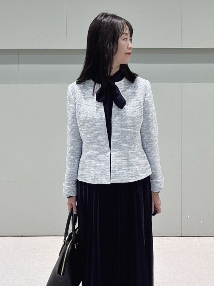 makiさんの「UNTITLED｜【きれいめ】ツイード ペプラムジャケット」を使ったコーディネート