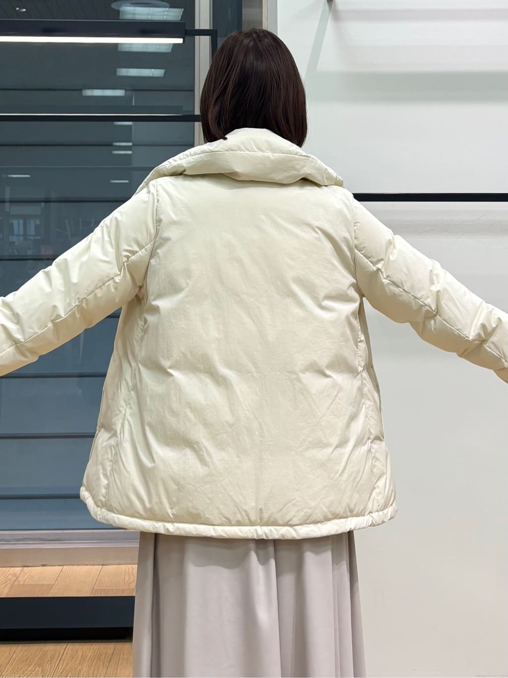 asamiさんの「INDIVI｜【洗える／華やか】袖プリーツニット」を使ったコーディネート
