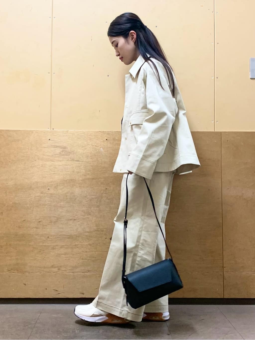 sahoさんの「THE SHOP TK｜大人かっこいい 軽やかデニム＆チノブルゾン」を使ったコーディネート