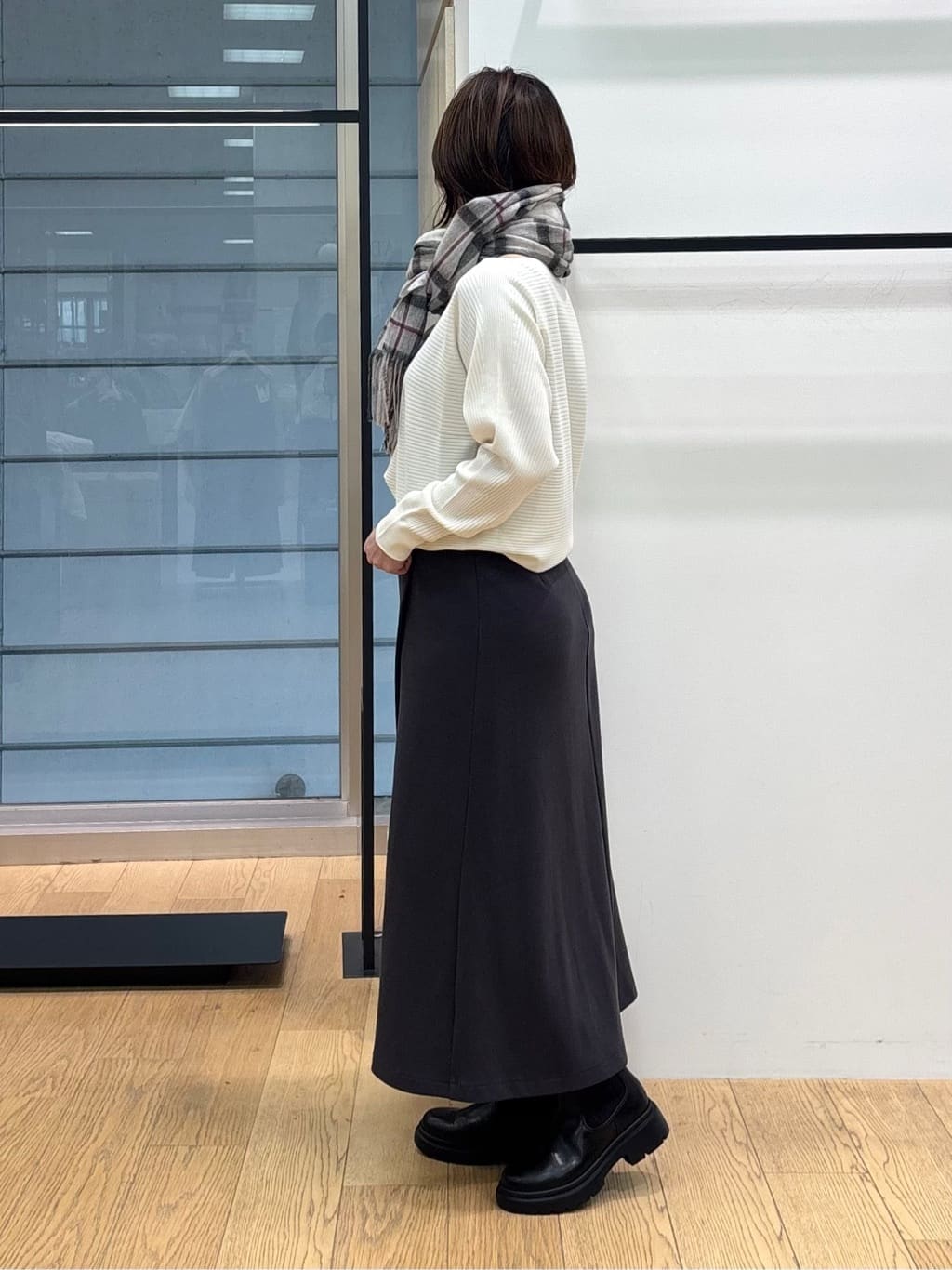 asamiさんの「INDIVI｜【洗える／体型カバー】美シルエットニット」を使ったコーディネート