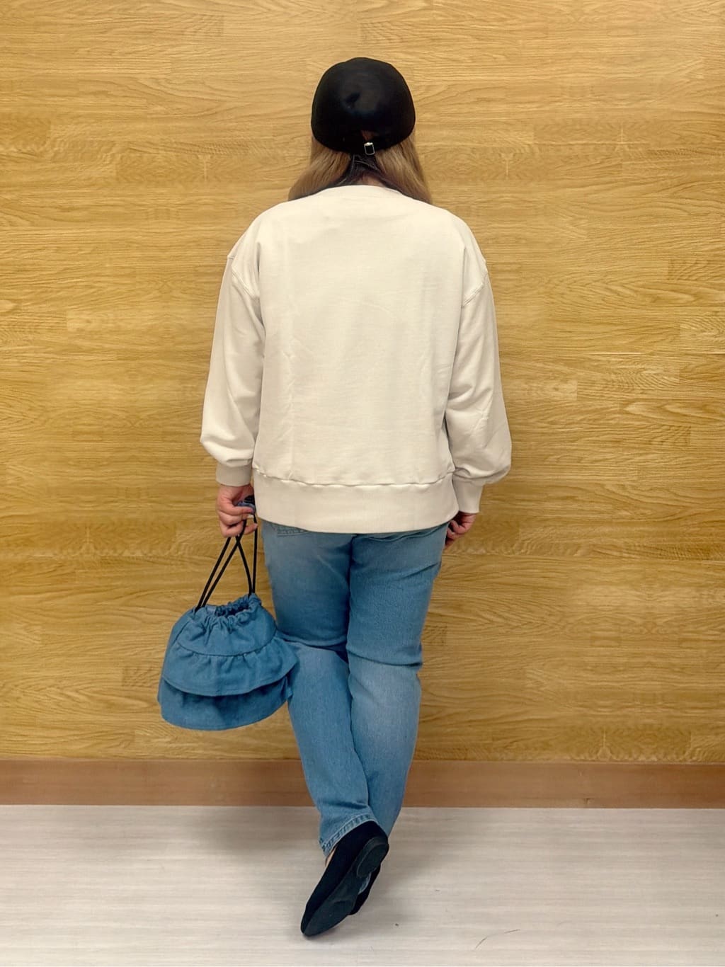 ぁむさんの「SHOO･LA･RUE｜【SHOO・LA・RUE DENIM】毎日使いたくなる ストレッチデニムスキニーパンツ」を使ったコーディネート