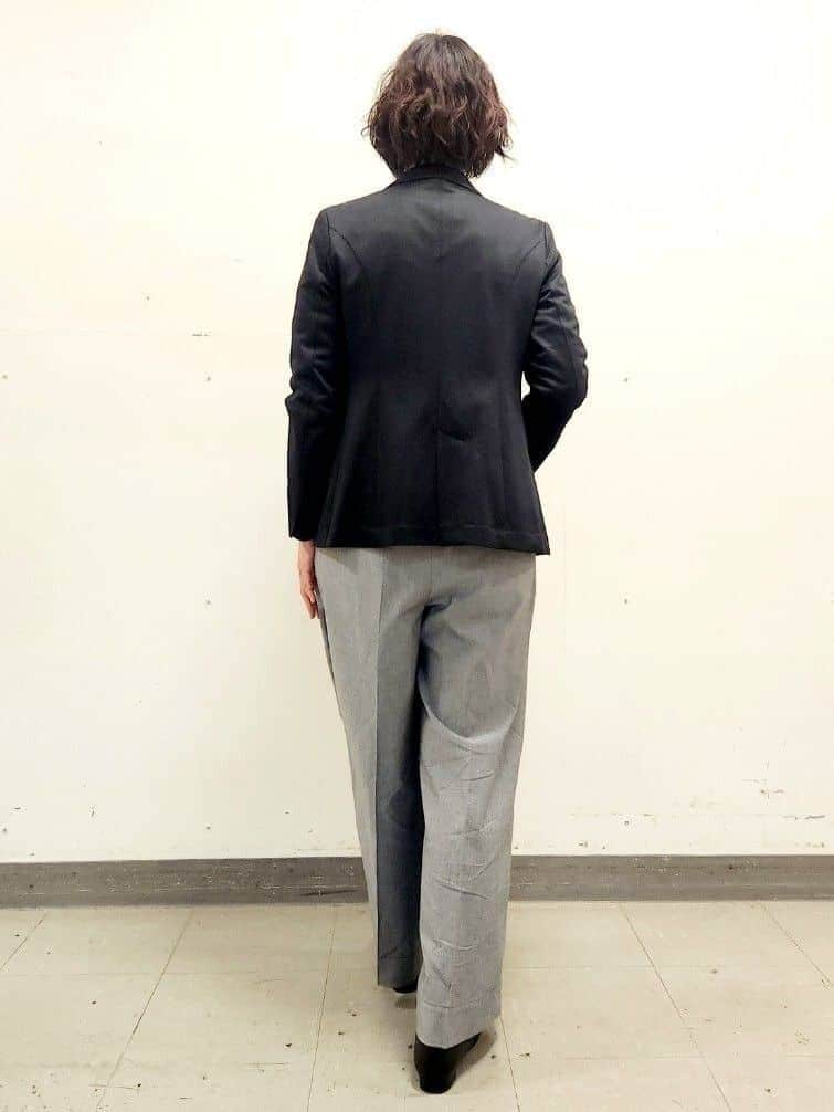 mayumayuさんの「Reflect｜【セットアップ可】ストライプ柄ジャカードブラウス」を使ったコーディネート