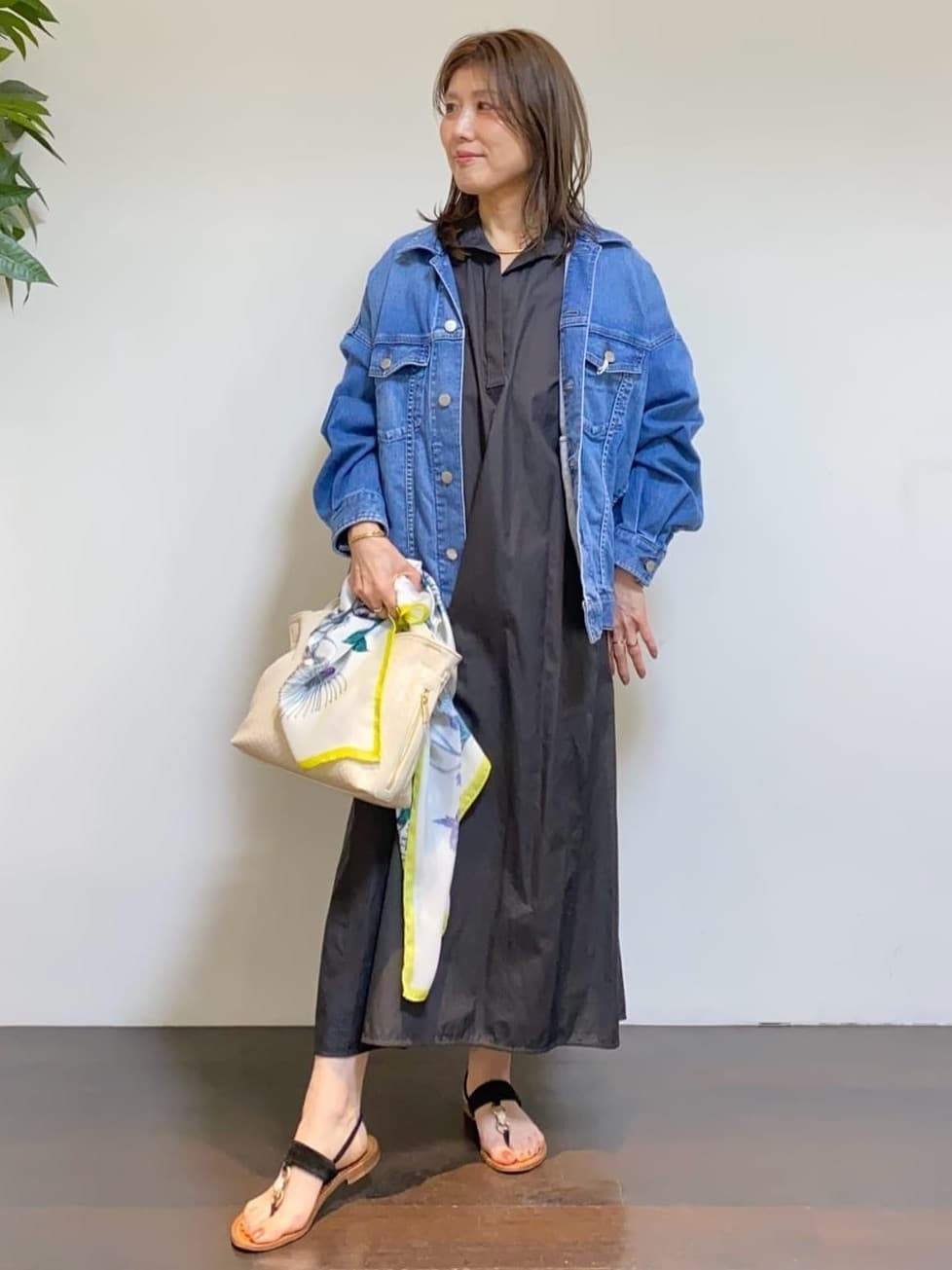 tomoさんの「UNTITLED｜【Healthy DENIM】別注Bran／デニムジャケット」を使ったコーディネート