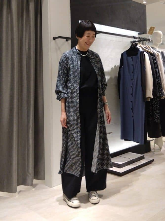 まちこさんの「UNTITLED｜【洗える/きれいめ】クラシカルツイードワンピース」を使ったコーディネート