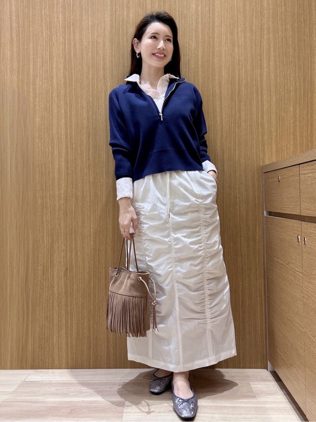 maiさんの「OPAQUE.CLIP｜ハーフZIP刺繍ロゴニット【洗濯機OK】」を使ったコーディネート