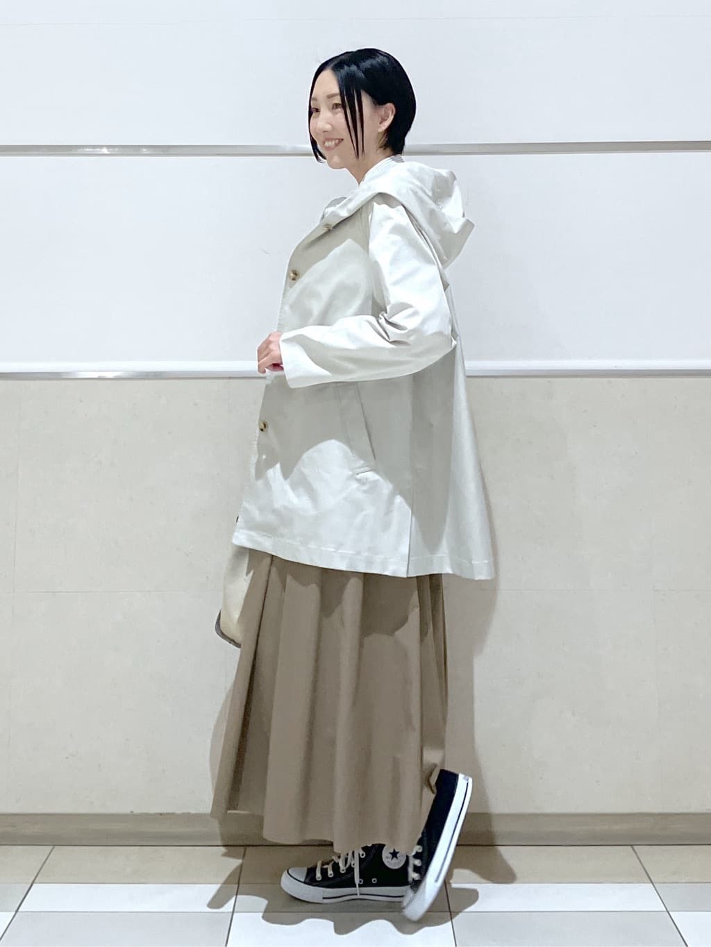 eriko さんの「Dessin｜【洗える】フードトレンチコート」を使ったコーディネート