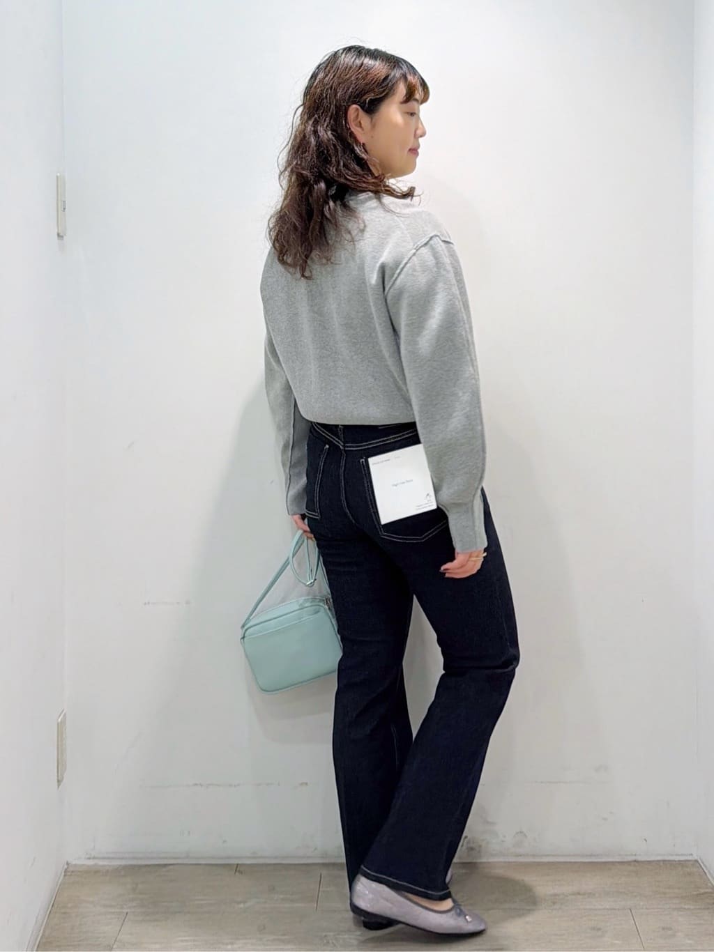 sumicaさんの「OPAQUE.CLIP｜スウェットライクショートニット【洗濯機OK】」を使ったコーディネート