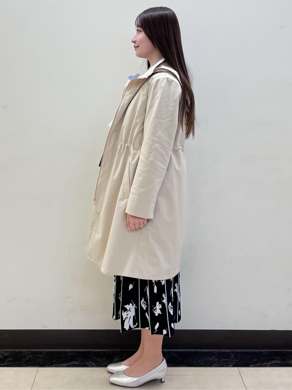 mikikoさんの「Reflect｜【中綿ライナー付き】ライナー付きフーデッドロングコート」を使ったコーディネート