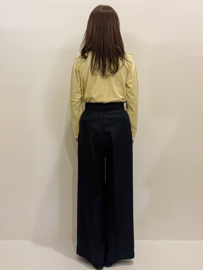 Satoさんの「OPAQUE.CLIP｜金ボタン使いリラクシーニット【洗濯機OK】」を使ったコーディネート