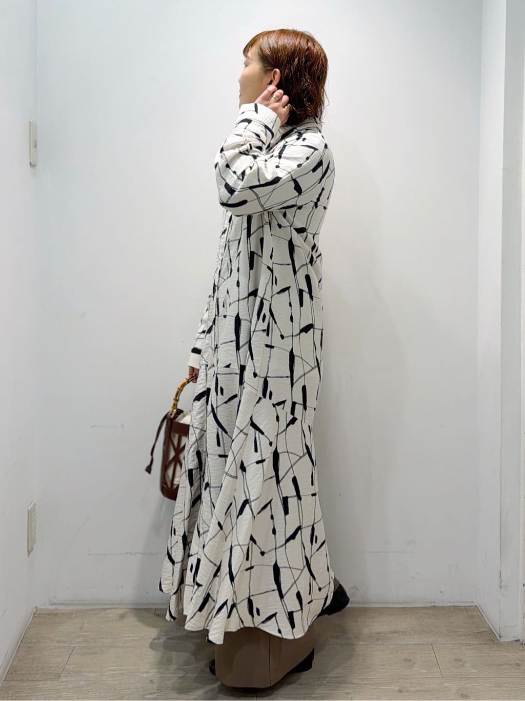 sumicaさんの「OPAQUE.CLIP｜ジオメトリックプリントシャツワンピース」を使ったコーディネート