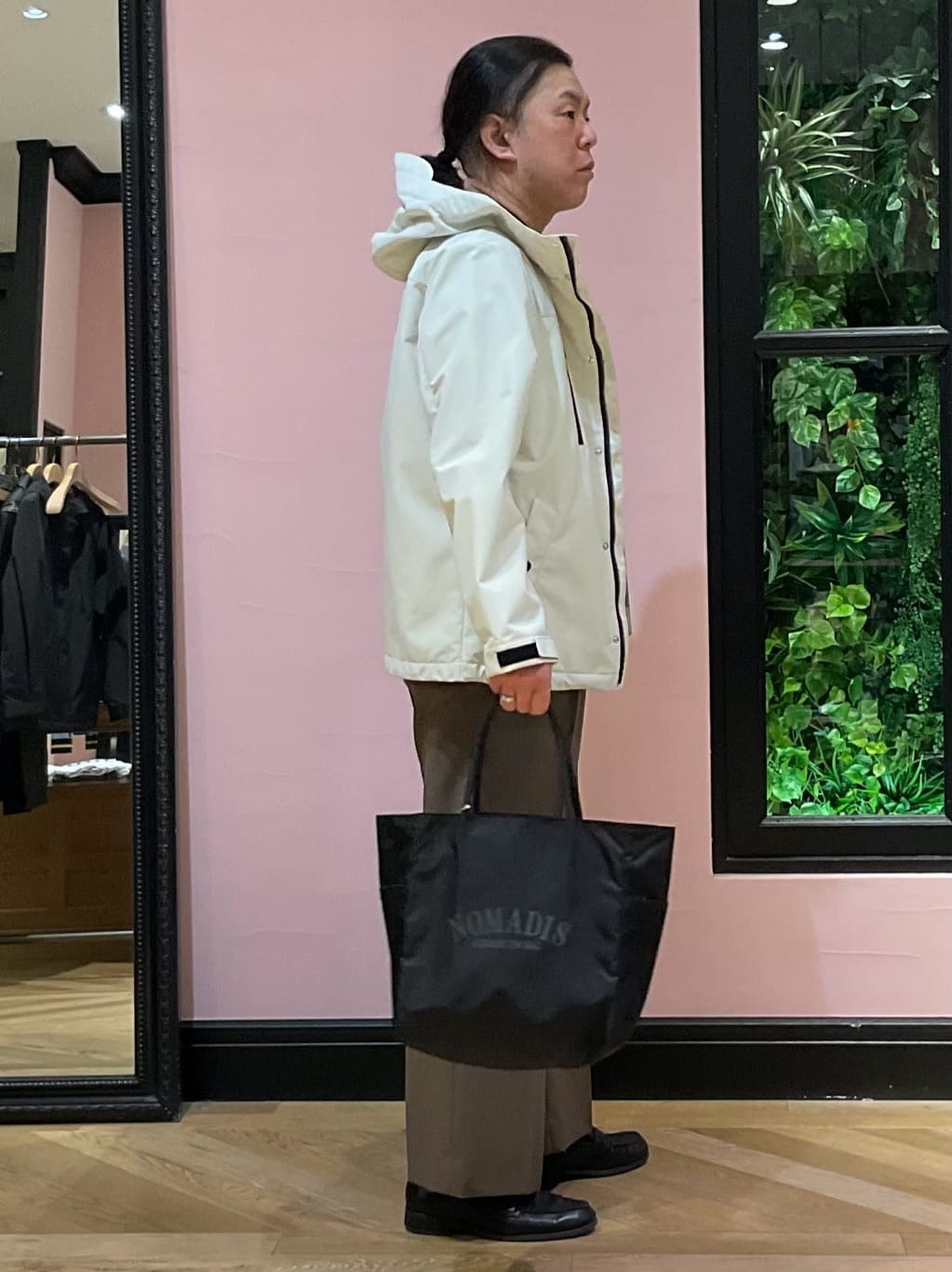 Nagaseさんの「DRESSTERIOR｜【防水/透湿素材/ウォッシャブル】ウォータープルーフ マウンテンパーカー」を使ったコーディネート