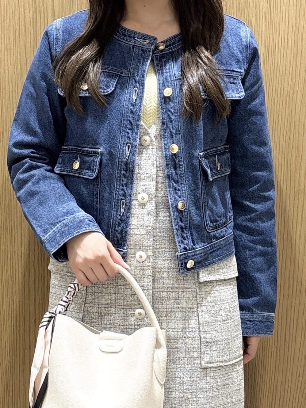 ゆいさんの「index｜ミニマルノーカラーデニムジャケット【洗濯機OK】」を使ったコーディネート