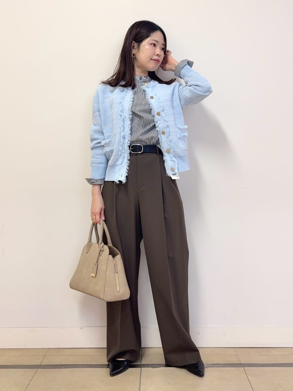 asamiさんの「UNTITLED｜【洗える/ウエスト後ろゴム】ウール混　タックワイドパンツ」を使ったコーディネート