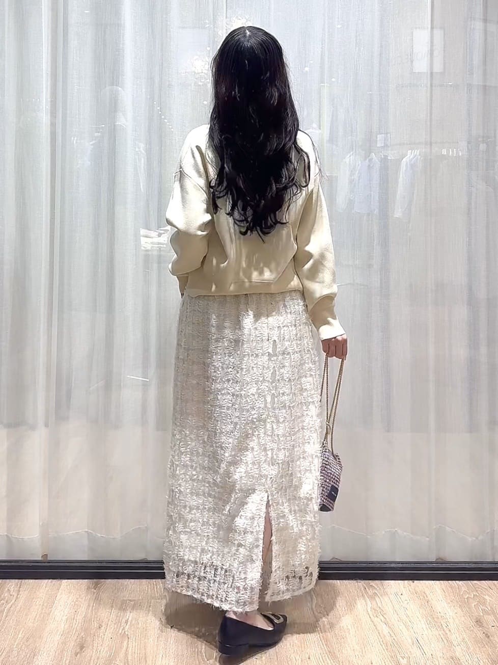ぞうげさんの「OPAQUE.CLIP｜ハーフZIP刺繍ロゴニット【洗濯機OK】」を使ったコーディネート