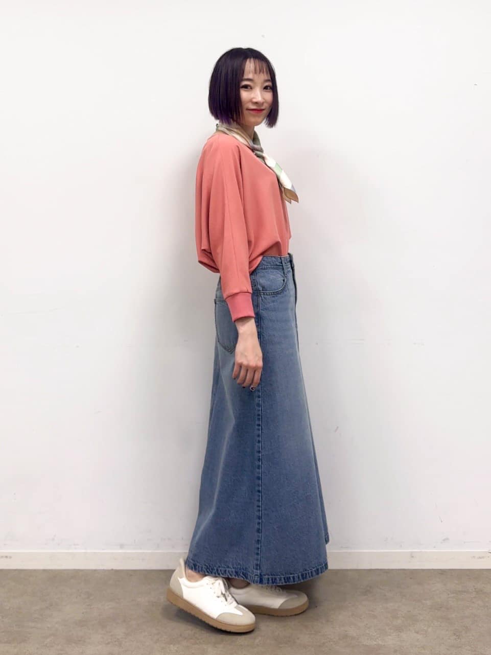 𝐜𝐡𝐢𝐤𝐚さんの「SHOO･LA･RUE｜【SHOO・LA・RUE DENIM】羽織るだけでこなれる　オーバーサイズデニムジャケット」を使ったコーディネート