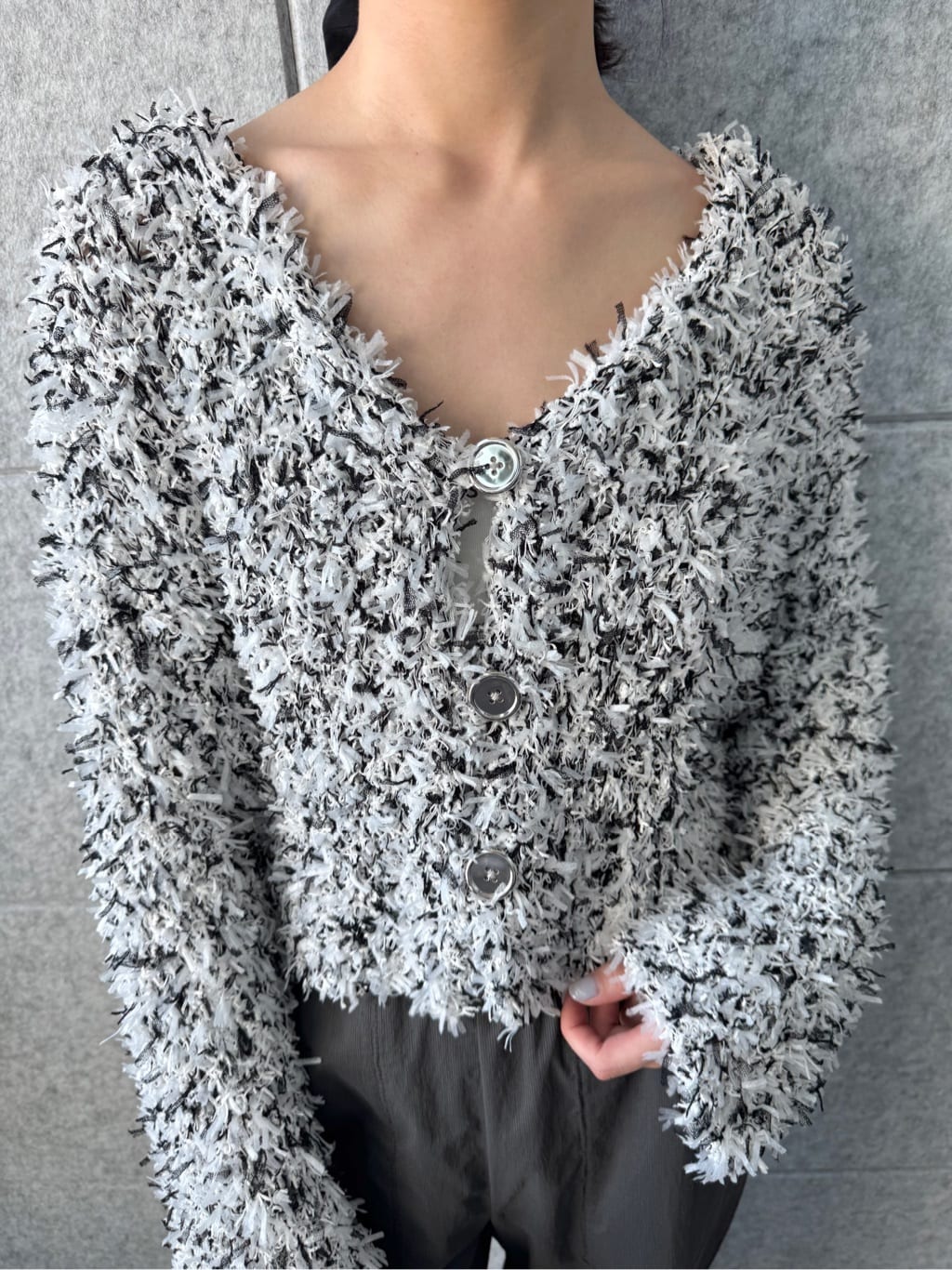 uchi__yamaさんの「CODE A｜fancy yarn cardigan」を使ったコーディネート