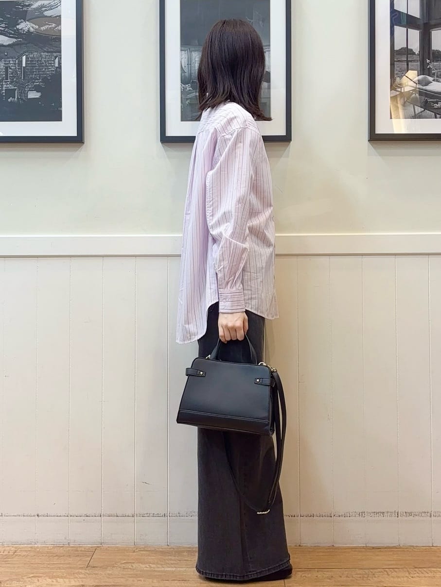 えぬさんの「SHOO･LA･RUE｜【SHOO・LA・RUE DENIM/S-LL】体型カバーにも バギーデニムワイドパンツ」を使ったコーディネート