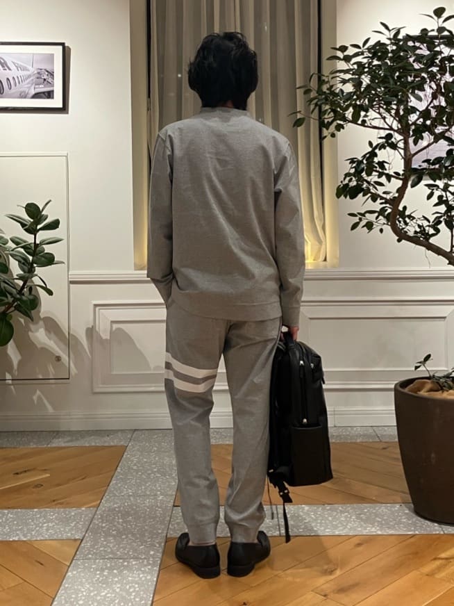 junyaさんの「DRESSTERIOR｜【接触冷感／セットアップ可】ドライタッチ ハイカウントカットソー カーディガン」を使ったコーディネート